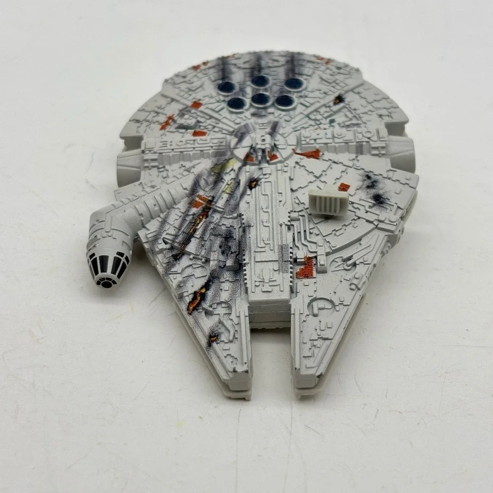 Hot Wheel Star Wars Millennium Falcon Battle Damage Starships 3